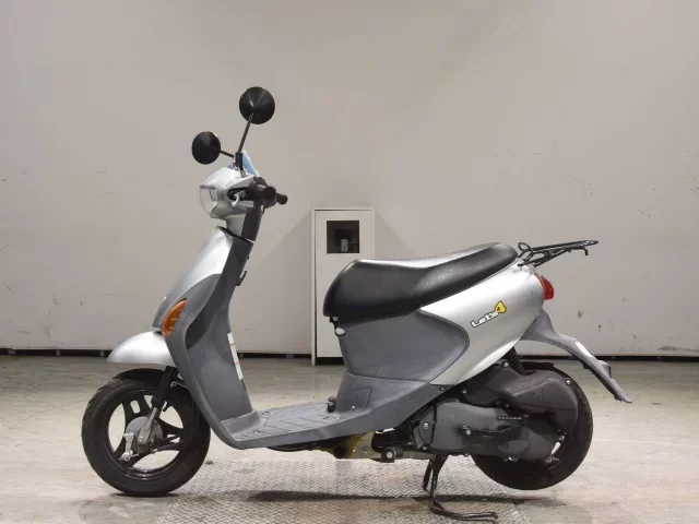 Suzuki LET S4