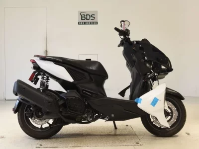 Yamaha X FORCE