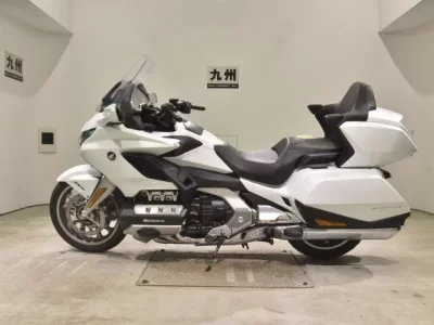 Honda GL1800 TOUR D  с аукциона в Японии