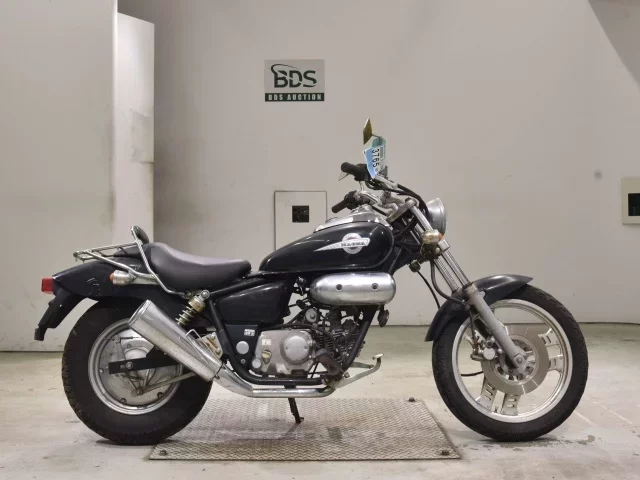 Honda MAGNA 50