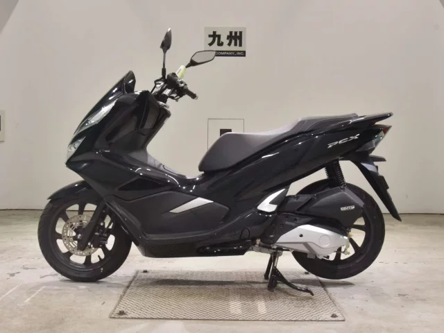 Honda PCX125-3