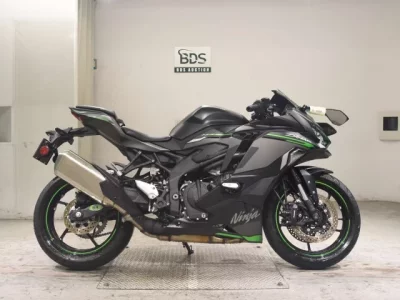 Kawasaki ZX-4R SE  с аукциона в Японии