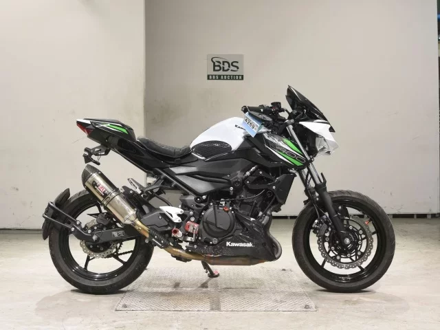 Kawasaki Z400-2