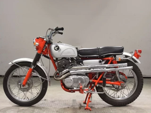Honda CL72 SHO LOUIS NOT EQUIPPED