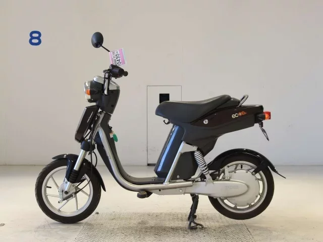 Yamaha EC-03