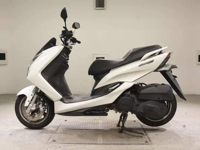 Yamaha MAJESTY 155S