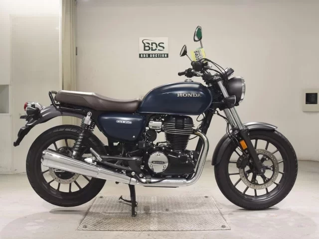 Honda GB350 лот № 5405 оценка 5  с аукциона в Японии