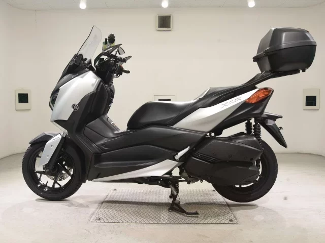 Yamaha X-MAX250A