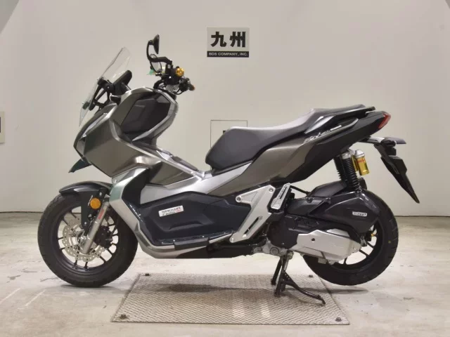 Honda ADV150