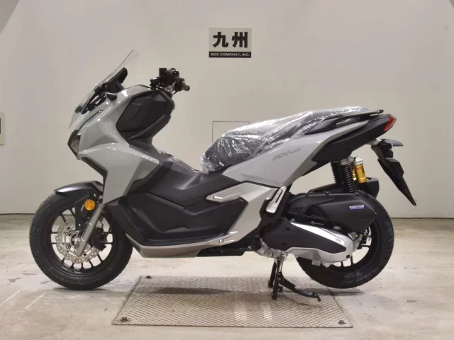 Honda ADV160