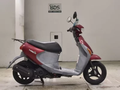 Suzuki LET S4