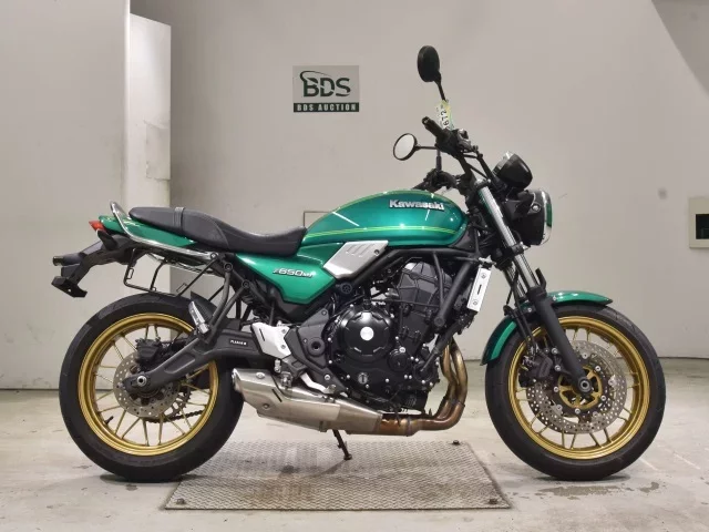 Kawasaki Z650RS