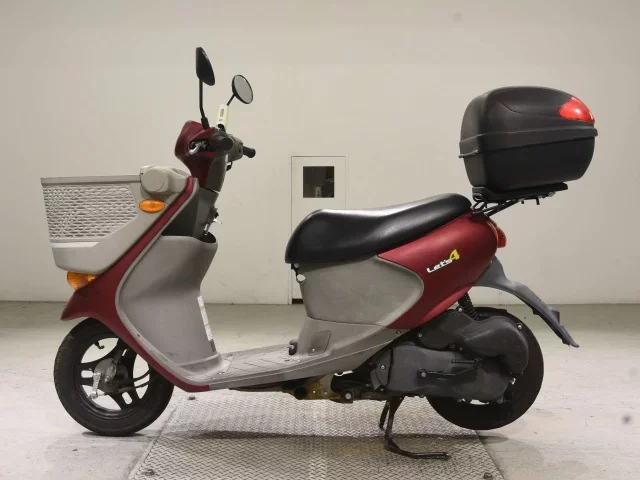 Suzuki LET S4