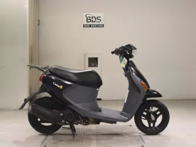 Suzuki LET S4