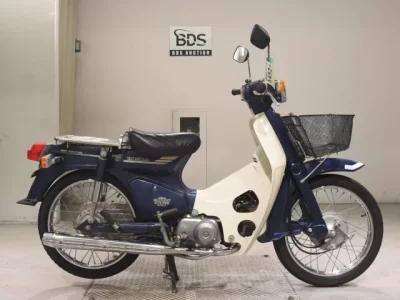 Honda C90