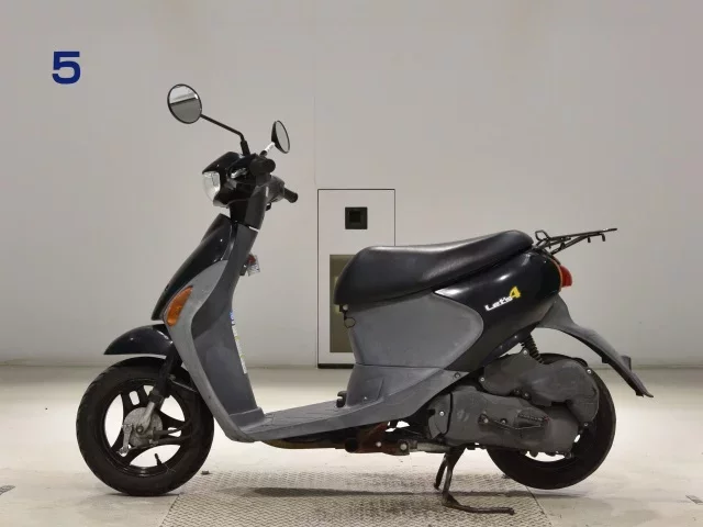 Suzuki LET S4