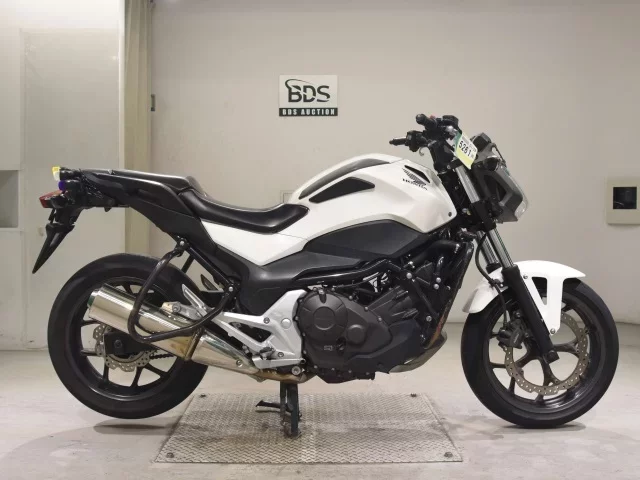 Honda NC750L лот № 5261 оценка 4  с аукциона в Японии