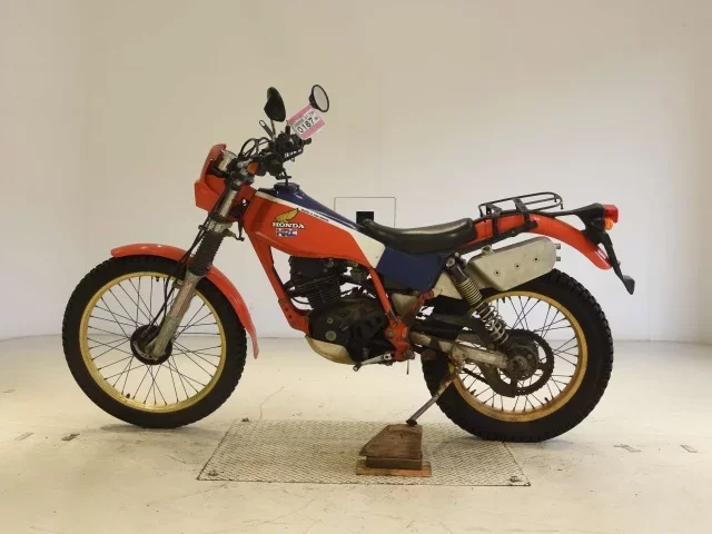 Honda TLR200