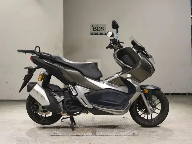 Honda ADV150