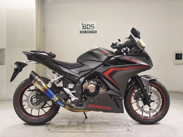 Honda CBR400R-2 лот № 7732 оценка 5  с аукциона в Японии