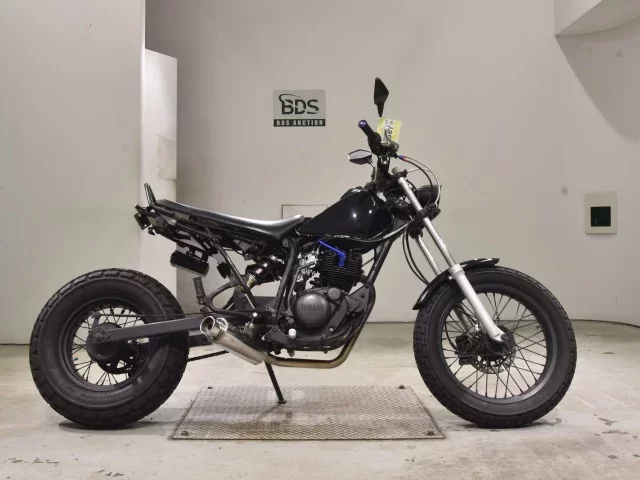 Yamaha TW200-2