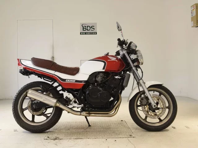 Honda JADE SHO LOUIS NOT EQUIPPED