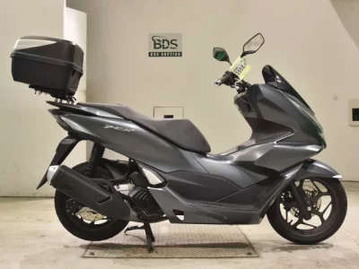 Honda PCX125-4