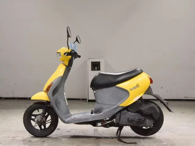 Suzuki LET S4
