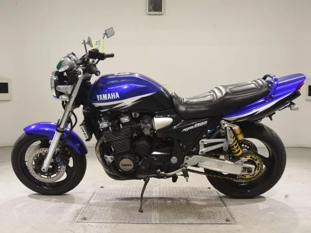 Yamaha XJR1300
