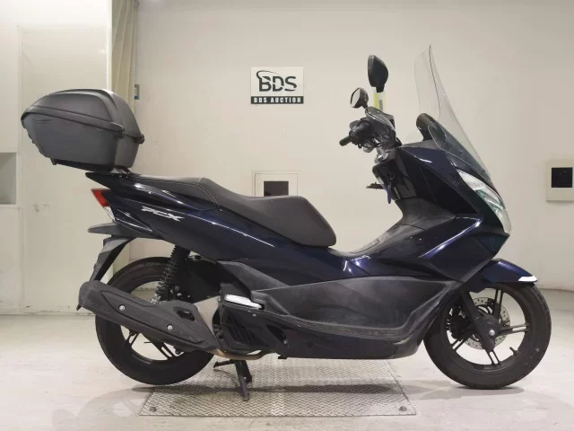Honda PCX125-2