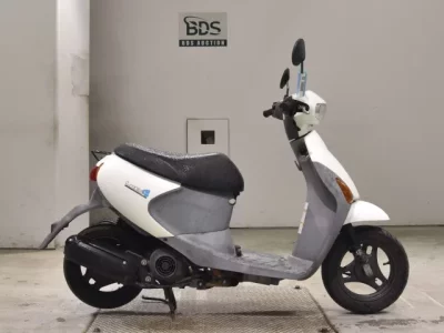 Suzuki LET S4