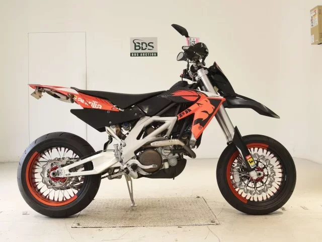 Aprilia APRILIA SXV450