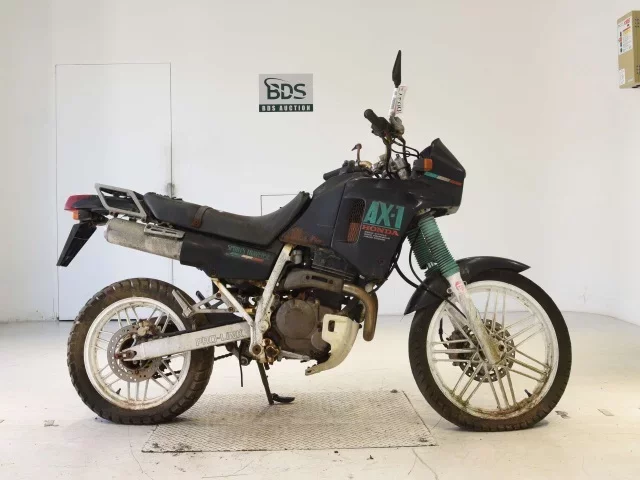 Honda AX-1 SHO LOUIS NOT EQUIPPED