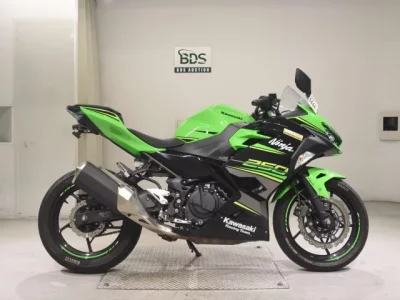 Kawasaki NINJA250-2  с аукциона в Японии