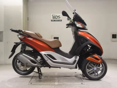 Other PIAGGIO MP3 300  с аукциона в Японии