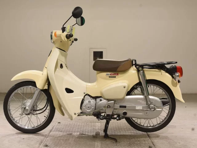 Honda C50-3