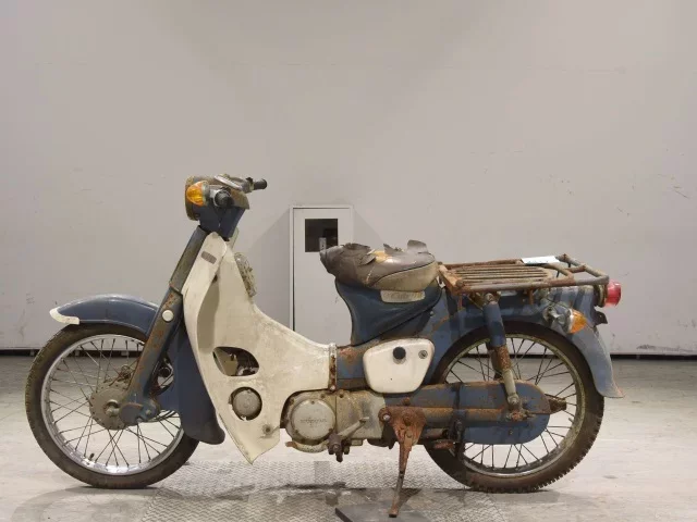 Honda C90