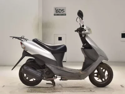 Suzuki LET S2