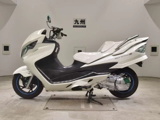 Suzuki SKYWAVE 250S-3