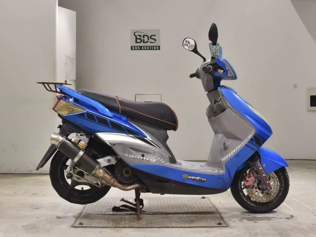 Yamaha CYGNUS125X