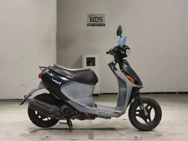 Suzuki LET S4
