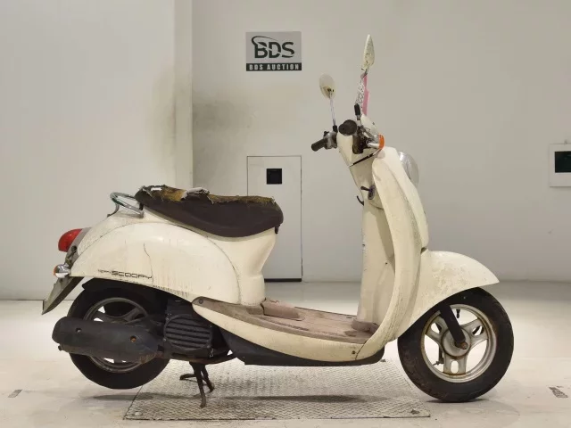 Honda CREA SCOOPY