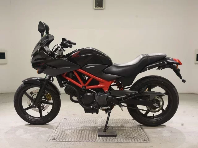 Honda VTR-F250