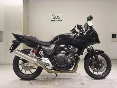 Honda CB400SFV-4 BOLDORABS  с аукциона в Японии