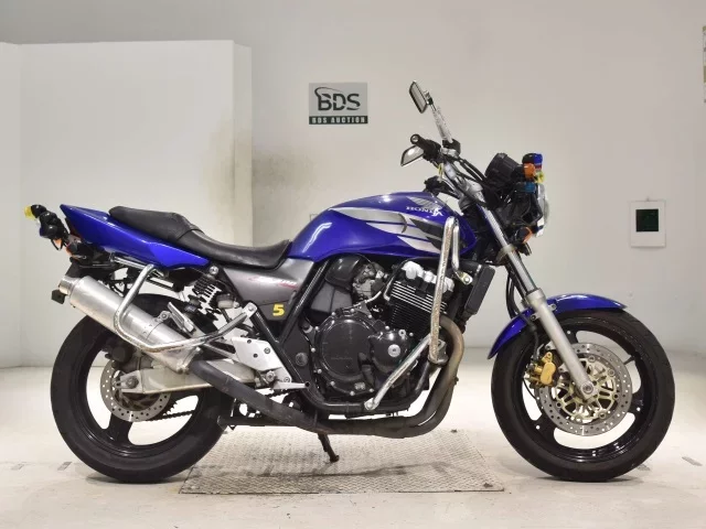 Honda CB400SFVK SHO LOUIS NOT EQUIPPED