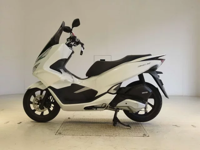 Honda PCX125-3