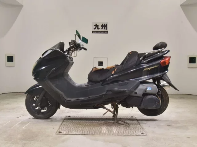 Yamaha MAJESTY 250C