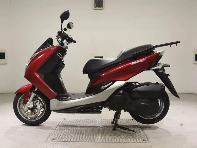 Yamaha MAJESTY 155S