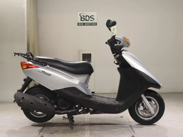 Yamaha AXIS125
