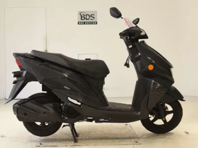 Suzuki AVENIS 125-2